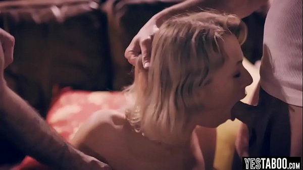 This cute teen hitchhiker_was made_for outdoor pleasure