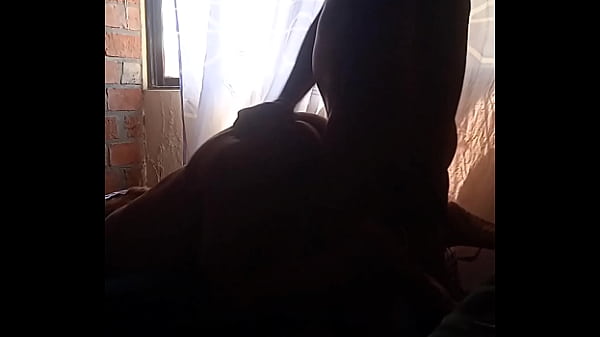 Play MP4 - Casero a escondidas con mi hijastra