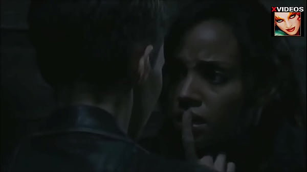 Batwoman ebony sexy cop groin knee & kick in the balls female power balls busted hot black girl police officer kicks some balls performing nutshots