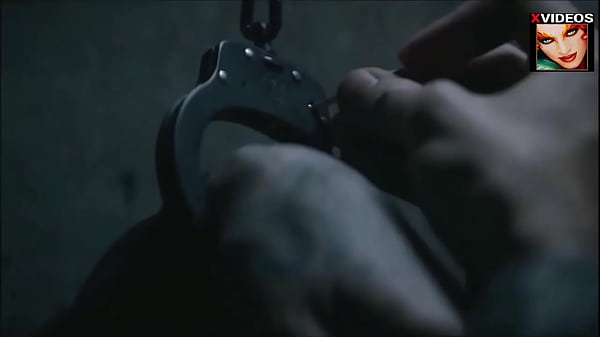 Batwoman ebony sexy cop groin knee & kick in the balls female power balls busted hot black girl police officer kicks some balls performing nutshots