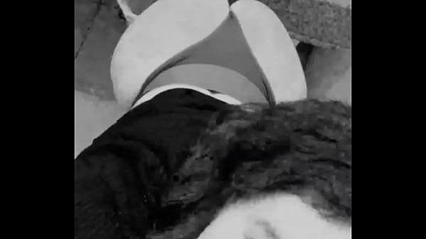 Me sac&oacute; la ropita en el pa&ntilde;o p&uacute;blico del supermercado 