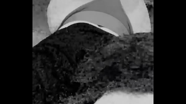 Me sac&oacute; la ropita en el pa&ntilde;o p&uacute;blico del supermercado 