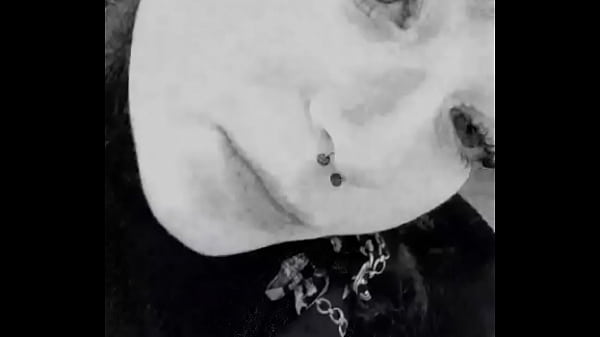 Nonton Me Sac&oacute; La Ropita En El Pa&ntilde;o P&uacute;blico Del Supermercado thumbnail