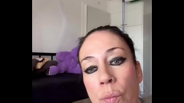 Nonton Ooops! Qu&rsquo;est-ce Que Je Vais Faire? thumbnail