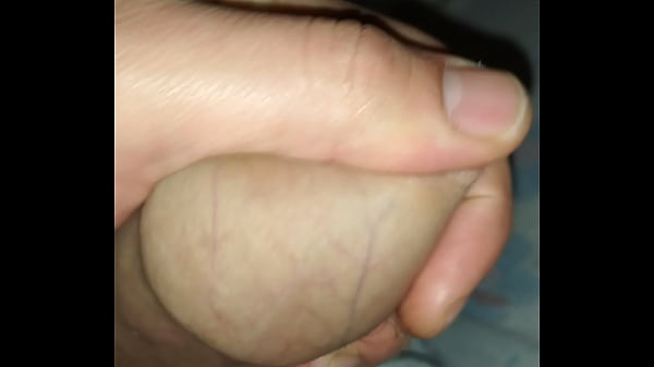 Play MP4 - Hago que se le moje la rica pija