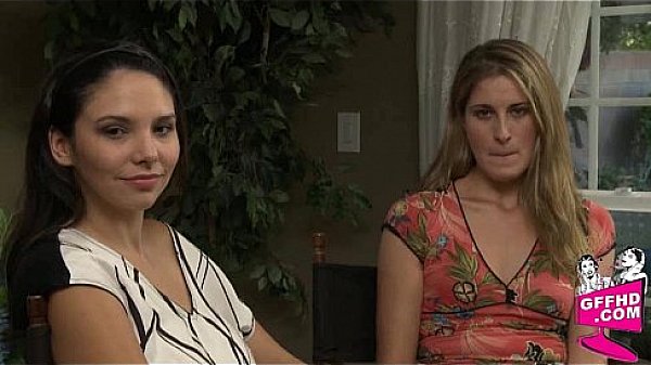 Nonton Sensual Lesbains 0983 thumbnail