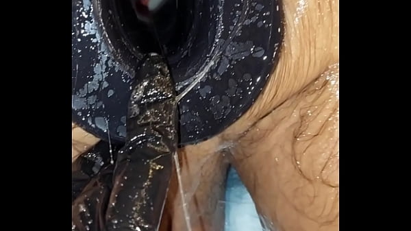 Огромный анальный тоннель,фистинг через тоннель thumbnail