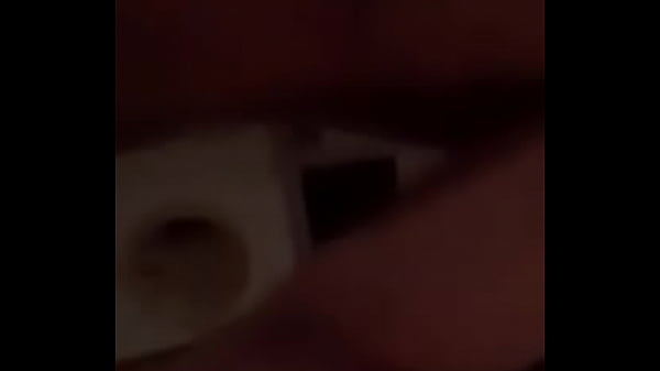 14FE9353-A054-4EAF-BC44-2683843A9BD7.MOV 