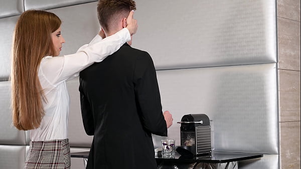 Play MP4 - Office Fuck&colon; Sexy Secretary Emelie Crystal Lets Colleague Slam All of Her Holes GP2443