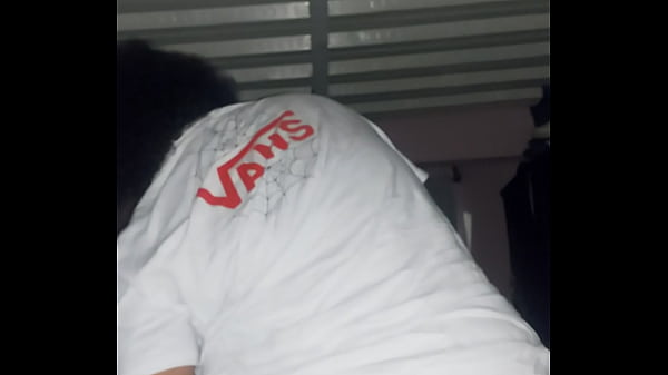 Play MP4 - Gordo jugando con dildo