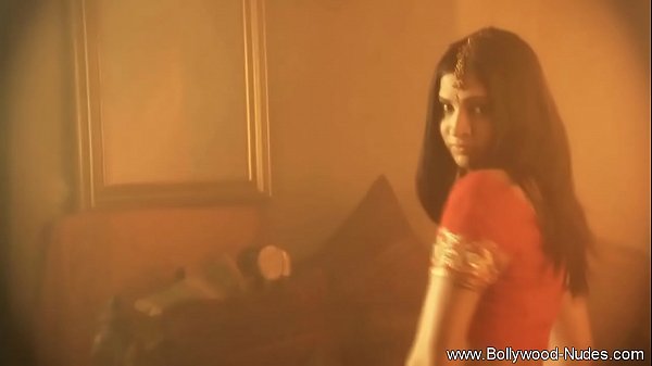 Making man feel arouse