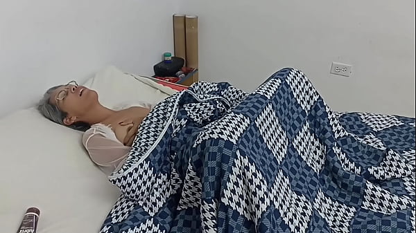 My sexual relationship with my stepsisters began withmasturbation