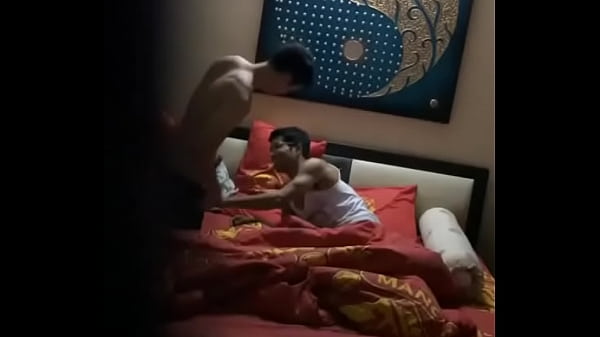 Play MP4 - lại &dstrok;&acirc;y cho a b&uacute; một t&iacute;