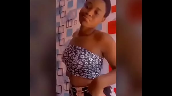 Nonton Sexy Gh Teen Seductive Twerks thumbnail