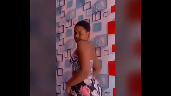 Sexy gh teen seductive twerks 