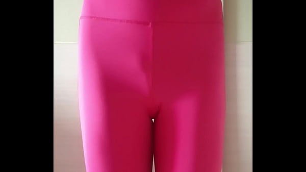 Play MP4 - Misr4 - update &num;1 - Pink gymwear - May 07&comma; 2025