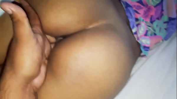 le chupoel culoa mi hermanastra ella tiene un_culo muysexy