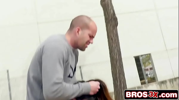 Play MP4 - Petite Italian Beauty Gets Ass-Fucked Near Busy Spanish Street