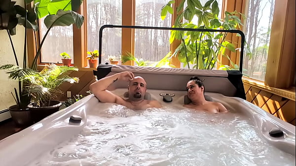 Nonton Savage Sarah In The Hot Tub Real Husband Wife Home Movie thumbnail