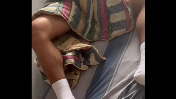 Gozando com meu brinquedo novo