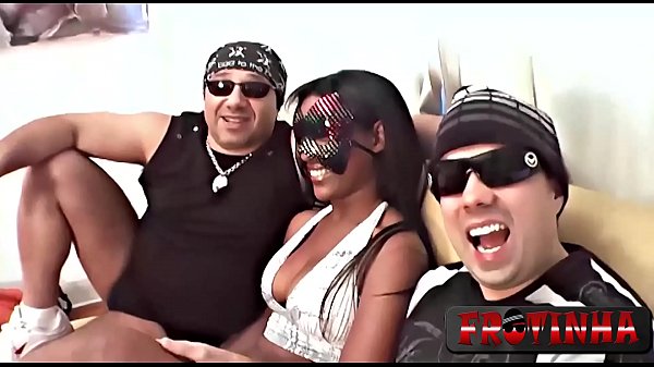 Mulata Safadinha Corninho Bravo! - Amanda Lins - Frotinha Porn Star - thumbnail