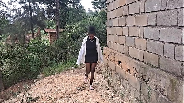 Nonton What Hell Is She Doing In The Bush?? ,,mustarbate In Bush thumbnail