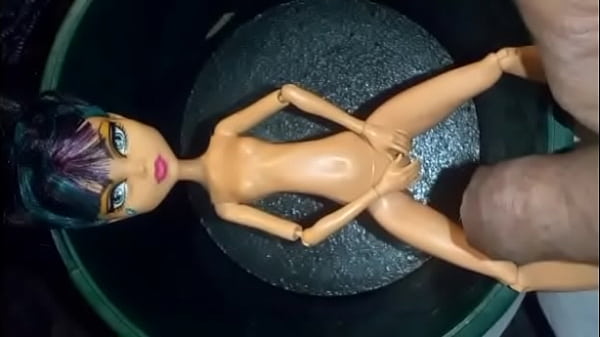 Compilation_3 Orina_en la cara de mis muñecas M H Barbie Mylittle_pony