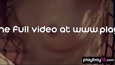 Smoking hot all natural beauty posing nude at the tennis court 