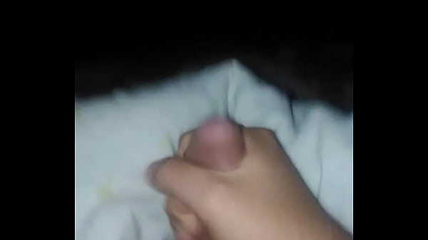 Play MP4 - Polla gruesa Sacandose mucha leche