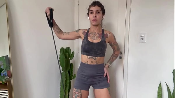 Exercising with warm up and stretch training 