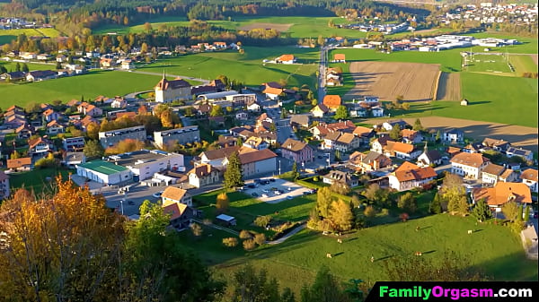 Nonton Fortunate Stepbrother Tongues His Fairy Stepsister Twat thumbnail