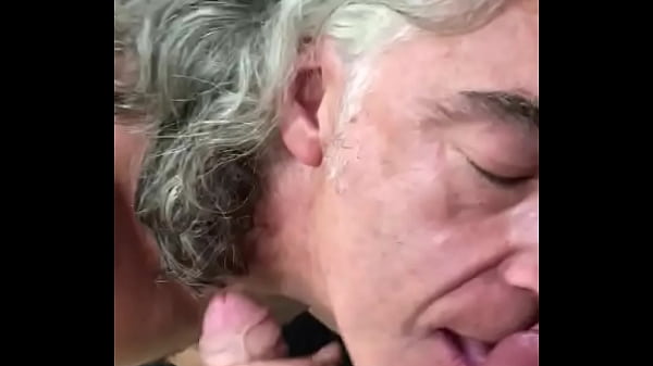 Je suce deux Queues bien dure