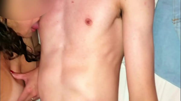 Mature Woman Enjoys A Lot A Young,18yo Man thumbnail