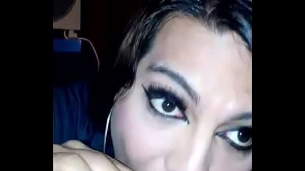 Play MP4 - Fransheska hermosa trans vaceada en la boca