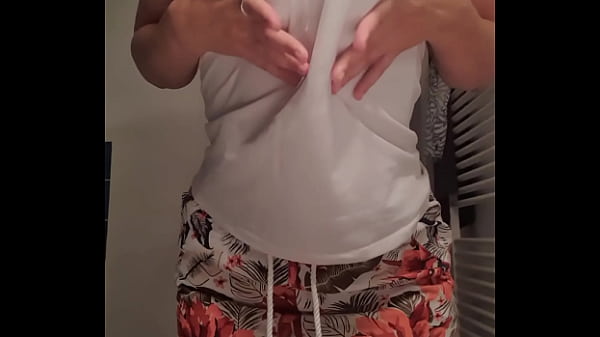 Au moment de poster cette vid&eacute;o je vois que vous &ecirc;tes &agrave; pr&eacute;sent 300 wahouuu 