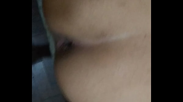 Novinho comendo um baxinho