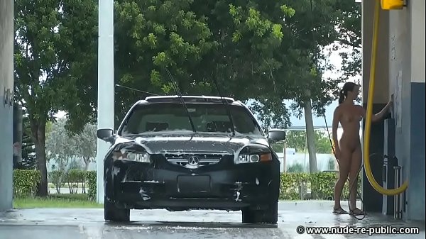 Fitbodied brave women go out Naked in public. Nude outdoor exhibitionism!Slim & Sexy