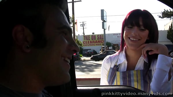 AUDRIANNA GETS DISTRACTED FROM FOR A BIG DICK 