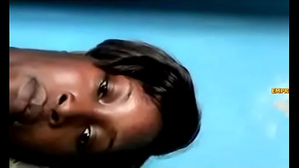 Matured showcases her nude 