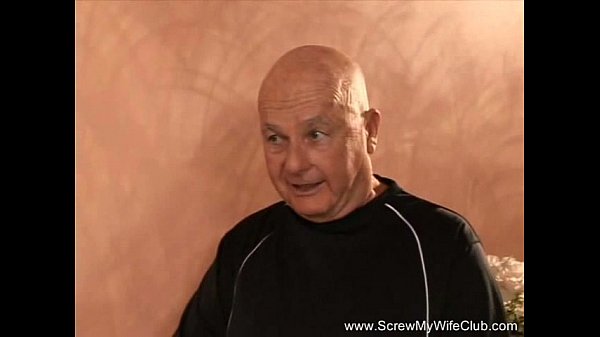 Play MP4 - Intense Swinger MILF Wife Fucking