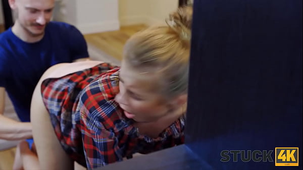 Play MP4 - STUCK4K&period; Wedding ring fell off which lead to girls hand being trapped