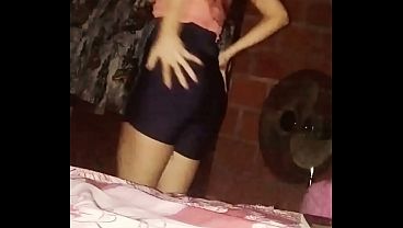 Sobrina Colombiana Env&iacute;a Videos Sexuales Por Error thumbnail