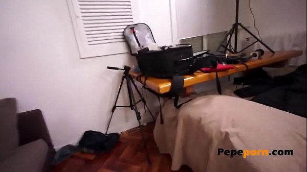 El sueño del cornudo,ver a su chica follada_por un buen_corneador