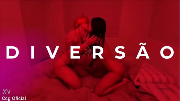 Nonton Cassi Tomando Do Amigo thumbnail