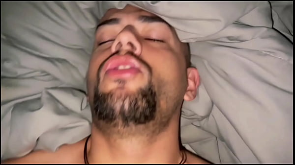 URS&Atilde;O MACHO E BARBUDO ME FUDEU NO PELO 