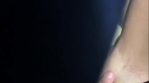 Play MP4 - Pau na bucetinha da novinha teen surra de piroca no grelo&excl; Grelinho rosa da fdp louca pra tomar rola do velho tio