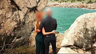 Nonton Horny Amateur Couple Having Sex In A Secret Cliff Spot thumbnail