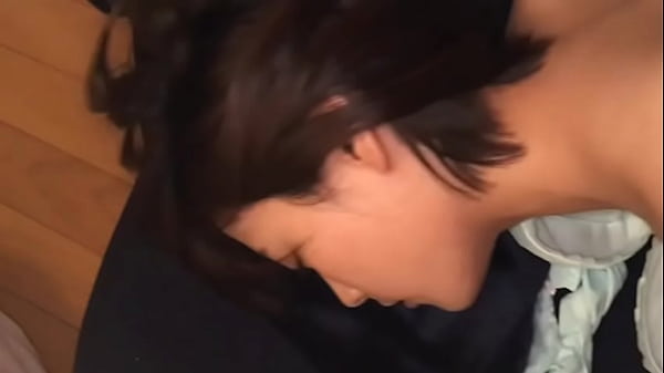 初公開 バレエ歴10年 清楚系18歳の舞台裏での素顔と初々しい日常2