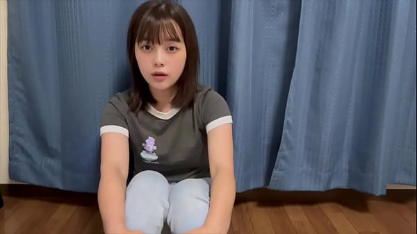 Nonton おしっこした後の男性のおちんちんを舐めたい...変態女子大生の今ドキのオナニー。 thumbnail