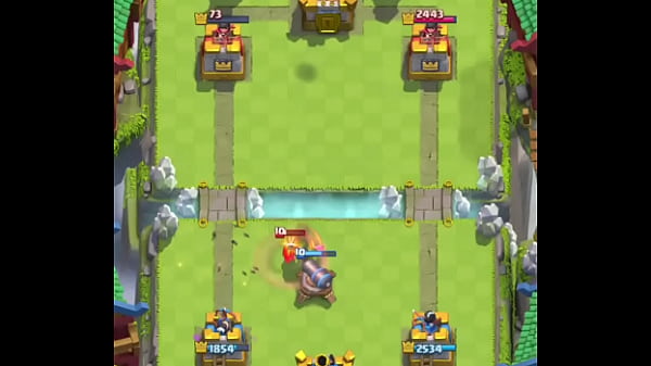 El rival se lleva una buena follada 